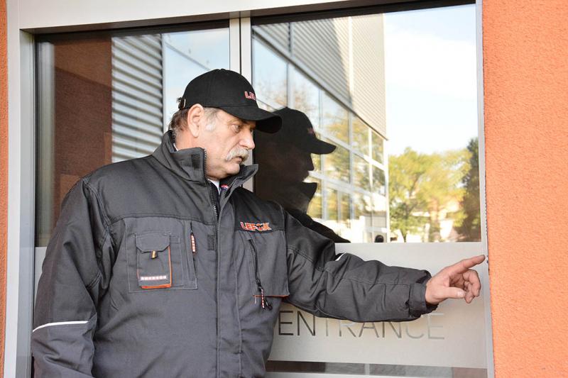 Bezpečnostní služba 3